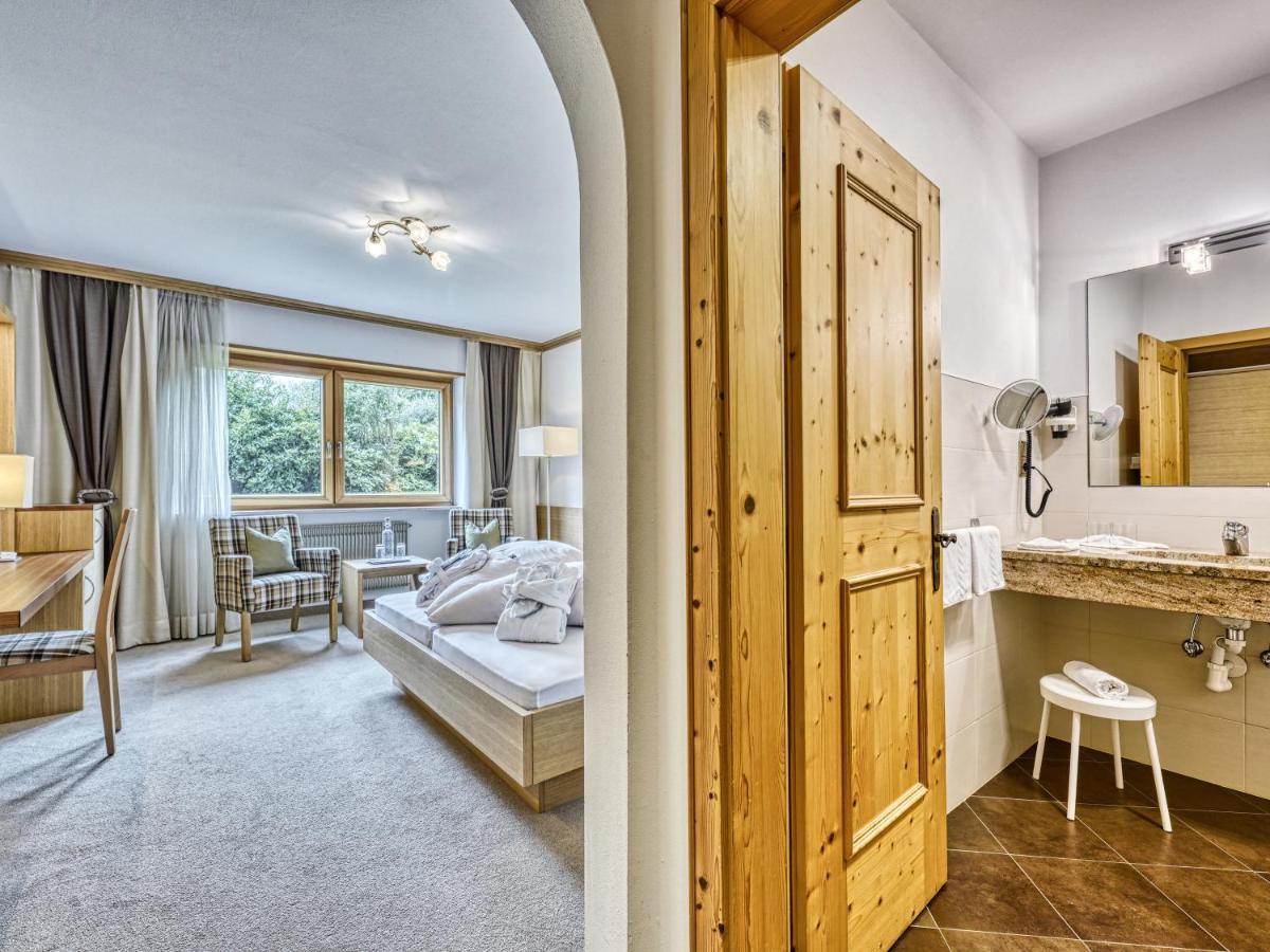 Hotel Traubenheim Tirolo Ngoại thất bức ảnh
